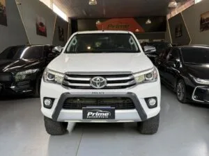 TOYOTA HILUX 2.8 SRX 4X4 CD 16V DIESEL 4P AUTOMÁTICO 2017