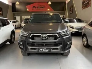 TOYOTA HILUX 2.8 D-4D TURBO DIESEL CD CONQUEST 4X4 AUTOMÁTICO 2024